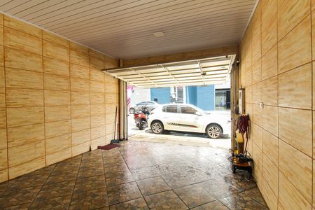 Casa à venda com 160m², 3 quartos e 1 vaga Casa à venda com 160m², 3 quartos e 1 vagaGaragem