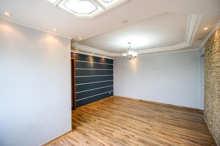 Apartamento à venda com 80m², 2 quartos e 1 vaga Apartamento à venda com 80m², 2 quartos e 1 vagaSala