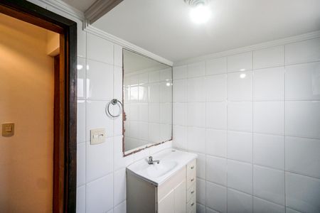 Apartamento à venda com 80m², 2 quartos e 1 vaga Apartamento à venda com 80m², 2 quartos e 1 vagaBanheiro