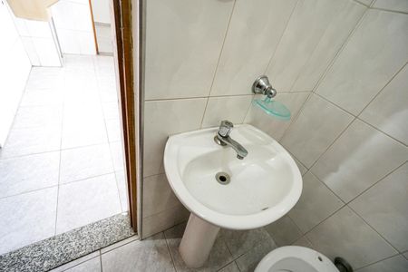Apartamento à venda com 80m², 2 quartos e 1 vaga Apartamento à venda com 80m², 2 quartos e 1 vagaBanheiro de serviço