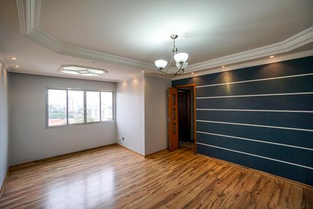 Apartamento à venda com 80m², 2 quartos e 1 vaga Apartamento à venda com 80m², 2 quartos e 1 vagaSala