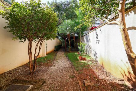 Apartamento à venda com 105m², 3 quartos e 2 vagas Apartamento à venda com 105m², 3 quartos e 2 vagasÁrea comum