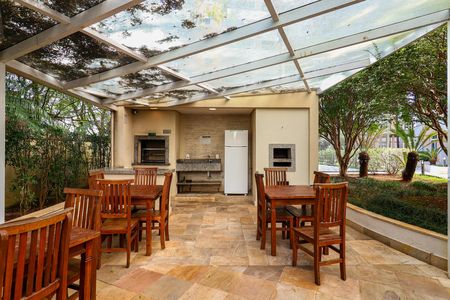 Apartamento à venda com 105m², 3 quartos e 2 vagas Apartamento à venda com 105m², 3 quartos e 2 vagasÁrea comum