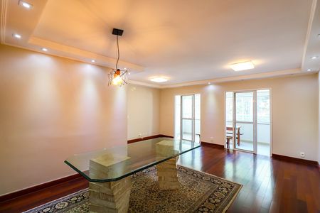 Apartamento à venda com 105m², 3 quartos e 2 vagas Apartamento à venda com 105m², 3 quartos e 2 vagasSala