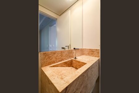 Apartamento à venda com 105m², 3 quartos e 2 vagas Apartamento à venda com 105m², 3 quartos e 2 vagasBanheiro social