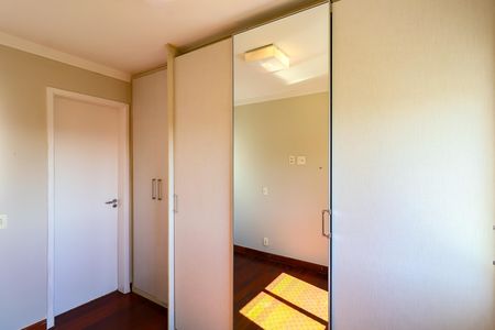 Apartamento à venda com 105m², 3 quartos e 2 vagas Apartamento à venda com 105m², 3 quartos e 2 vagasSuíte 3