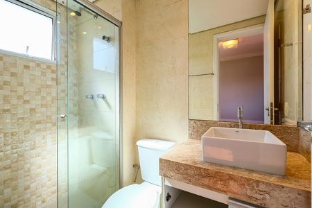 Banheiro da Suíte 2 de apartamento à venda com 3 quartos, 105m² em Vila Suzana, São Paulo