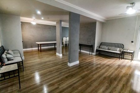 Apartamento à venda com 75m², 2 quartos e 2 vagas Apartamento à venda com 75m², 2 quartos e 2 vagasÁrea comum - Salão de festas