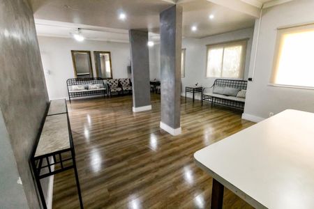 Apartamento à venda com 75m², 2 quartos e 2 vagas Apartamento à venda com 75m², 2 quartos e 2 vagasÁrea comum - Salão de festas