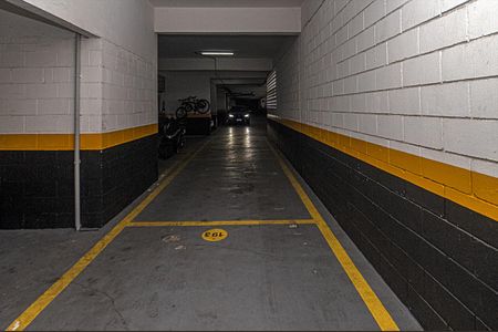 vaga na garagem_2 de apartamento à venda com 3 quartos, 256m² em Vila Gumercindo, São Paulo