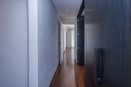 acesso para os cômodos_2 de apartamento à venda com 3 quartos, 256m² em Vila Gumercindo, São Paulo
