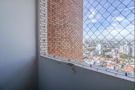 sacada na suíte 3_1 de apartamento à venda com 3 quartos, 256m² em Vila Gumercindo, São Paulo