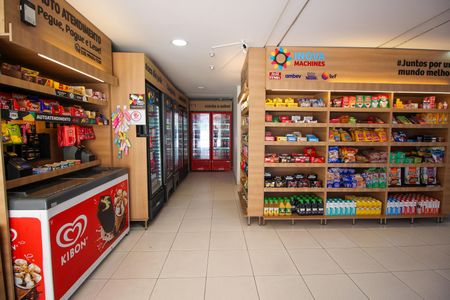 Apartamento para alugar com 117m², 4 quartos e 1 vagaMercado