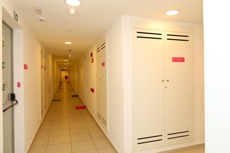 Apartamento para alugar com 27m², 1 quarto e sem vagaÁrea comum - Saguão do andar