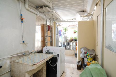 Casa à venda com 259m², 2 quartos e 3 vagasÁrea de serviço