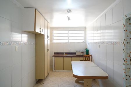 Casa à venda com 259m², 2 quartos e 3 vagasCopa