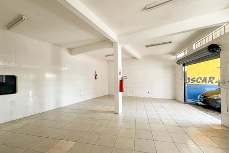 Casa à venda com 259m², 2 quartos e 3 vagasGaragem