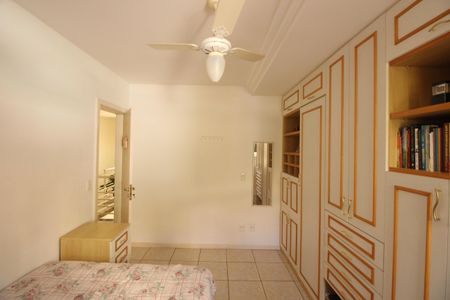 Casa à venda com 268m², 4 quartos e 4 vagasQuarto 2