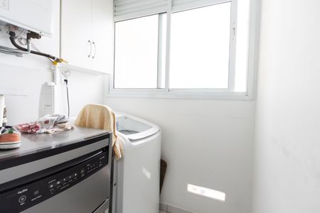 Apartamento à venda com 65m², 2 quartos e 1 vagaÁrea de Serviço