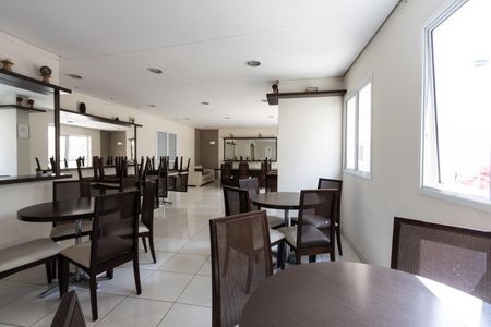 Apartamento à venda com 65m², 2 quartos e 1 vagaÁrea comum