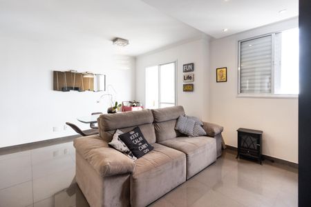 Apartamento à venda com 65m², 2 quartos e 1 vagaSala