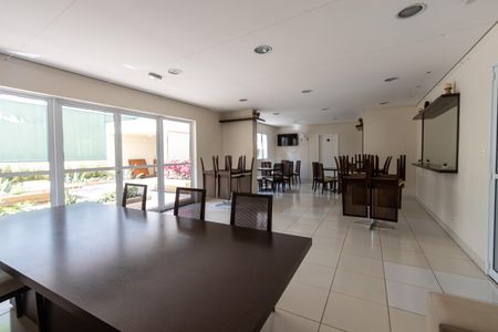 Apartamento à venda com 65m², 2 quartos e 1 vagaÁrea comum