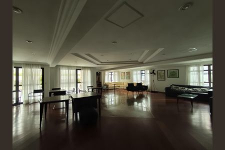 Apartamento à venda com 121m², 4 quartos e 2 vagasÁrea comum