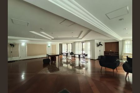 Apartamento à venda com 121m², 4 quartos e 2 vagasÁrea comum