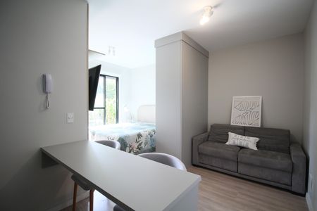 Studio de kitnet/studio à venda com 1 quarto, 28m² em Jardim Panorama, São Paulo