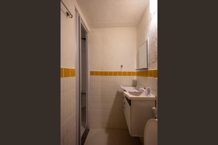 Studio para alugar com 30m², 1 quarto e sem vaga Studio para alugar com 30m², 1 quarto e sem vagaBanheiro