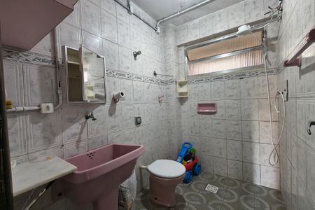 Apartamento para alugar com 59m², 1 quarto e 1 vaga Apartamento para alugar com 59m², 1 quarto e 1 vagaBanheiro