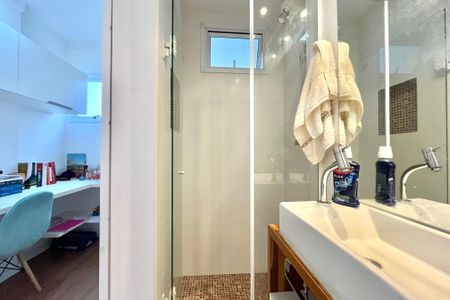 Apartamento à venda com 68m², 2 quartos e 1 vagaBanheiro da Suíte