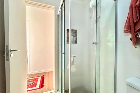 Apartamento à venda com 68m², 2 quartos e 1 vagaBanheiro Corredor