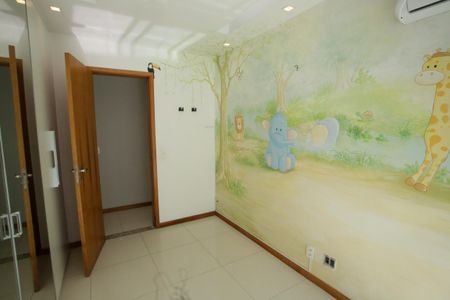 Apartamento para alugar com 184m², 2 quartos e 2 vagasQuarto 2