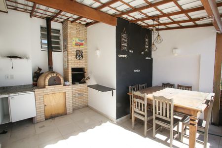 Apartamento para alugar com 184m², 2 quartos e 2 vagasChurrasqueira da Cobertura