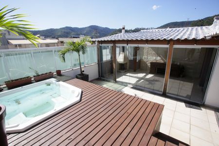 Apartamento para alugar com 184m², 2 quartos e 2 vagasPiscina da Cobertura