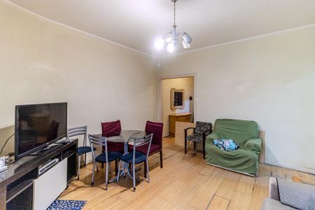 Apartamento à venda com 85m², 2 quartos e sem vagaSala