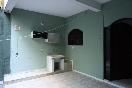 Casa para alugar com 100m², 3 quartos e sem vagaÁrea de Serviço