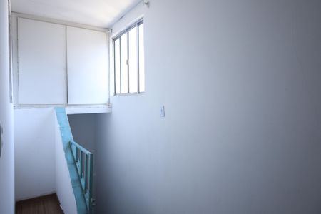 Casa para alugar com 100m², 3 quartos e sem vagaEspaço entre quartos