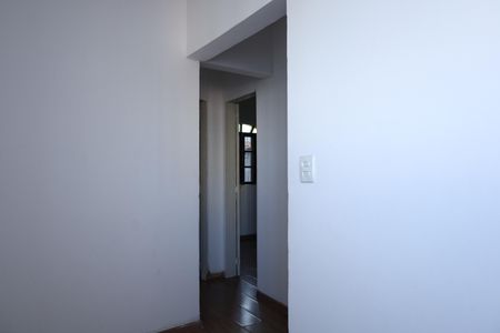 Casa para alugar com 100m², 3 quartos e sem vagaEspaço entre quartos
