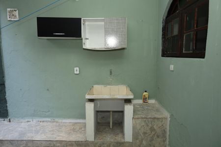 Casa para alugar com 100m², 3 quartos e sem vagaÁrea de Serviço