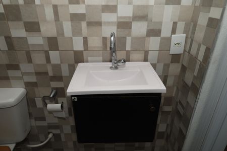 Casa para alugar com 100m², 3 quartos e sem vagaBanheiro
