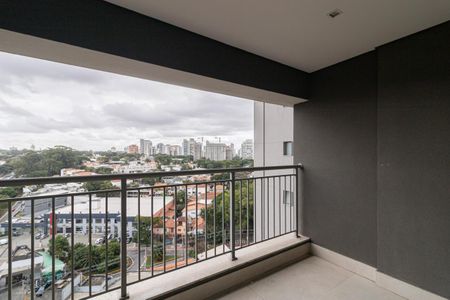 Studio para alugar com 27m², 1 quarto e sem vaga Studio para alugar com 27m², 1 quarto e sem vagaVaranda