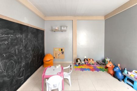 Apartamento à venda com 76m², 2 quartos e 1 vaga Apartamento à venda com 76m², 2 quartos e 1 vagaÁrea comum - Brinquedoteca