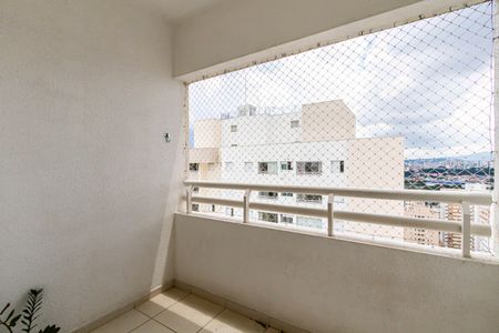 Apartamento à venda com 70m², 2 quartos e 1 vagaVaranda