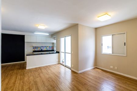 Sala de apartamento à venda com 2 quartos, 70m² em Água Branca, São Paulo