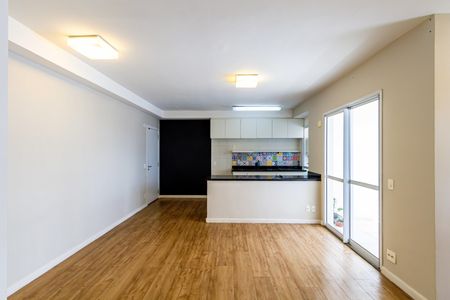 Apartamento à venda com 70m², 2 quartos e 1 vagaSala