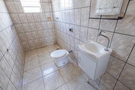 Casa à venda com 100m², 3 quartos e sem vagaBanheiro