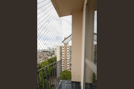 Apartamento para alugar com 55m², 2 quartos e 1 vagaSacada