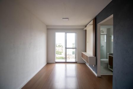 Sala de apartamento para alugar com 2 quartos, 55m² em Jardim Umarizal, São Paulo